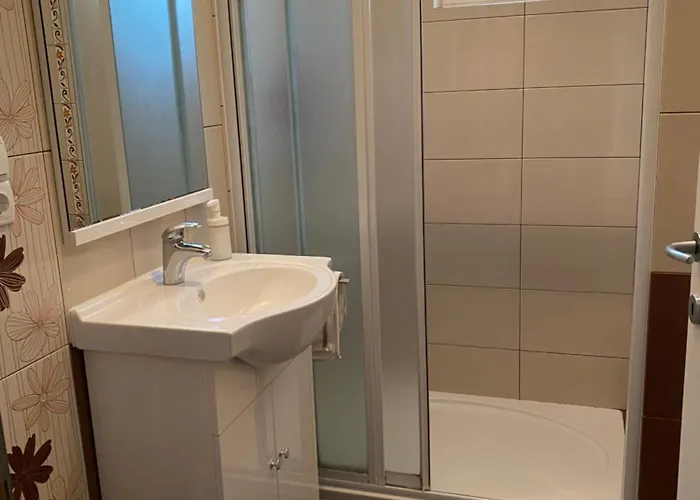 Nyaraló Barbat 249 Barbat na Rabu