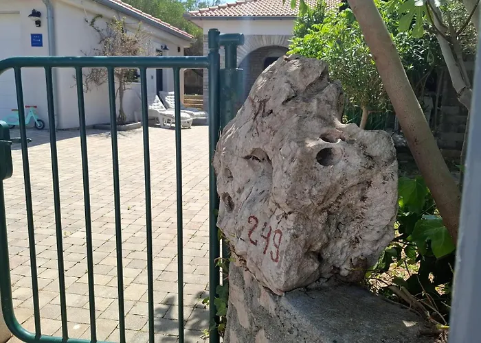 Nyaraló Barbat 249 *