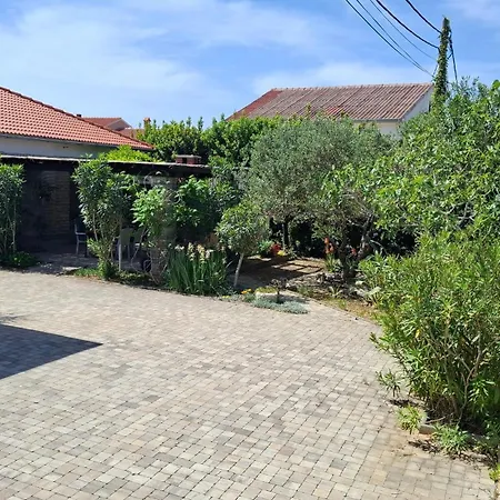 Nyaraló Barbat 249 *